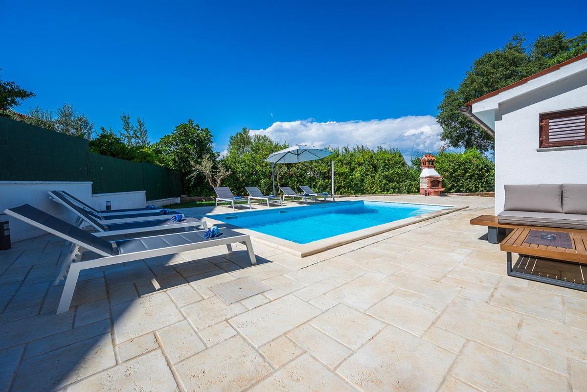 Big Swimming Pool Apartment Monvidal Пула Екстер'єр фото