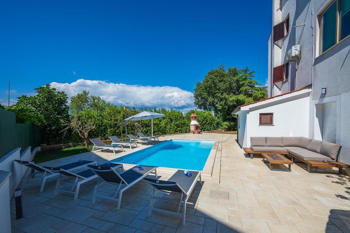 Big Swimming Pool Apartment Monvidal Пула Екстер'єр фото